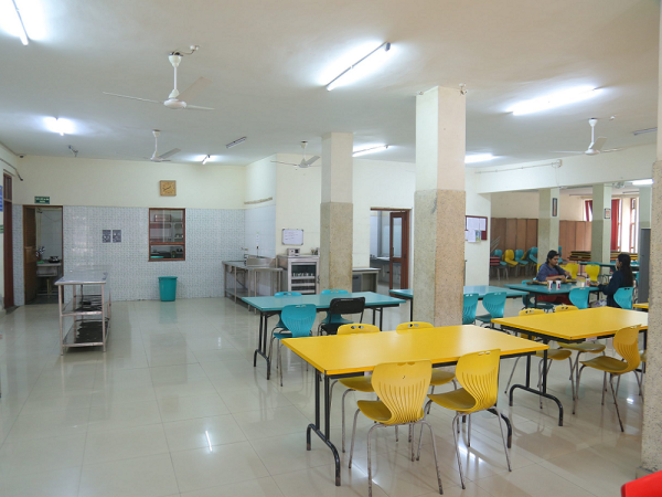 Hostel Dining